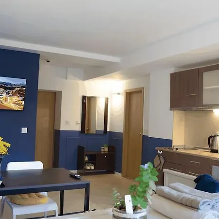 Cosy With Pool Near Beach Golden Sands